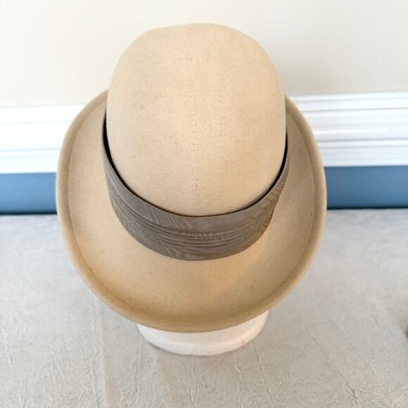 Hat Woman's Vintage Mid-Century Betmar Hat Tan Ivory 100% Wool Hat Betmar - Picture 3 of 12